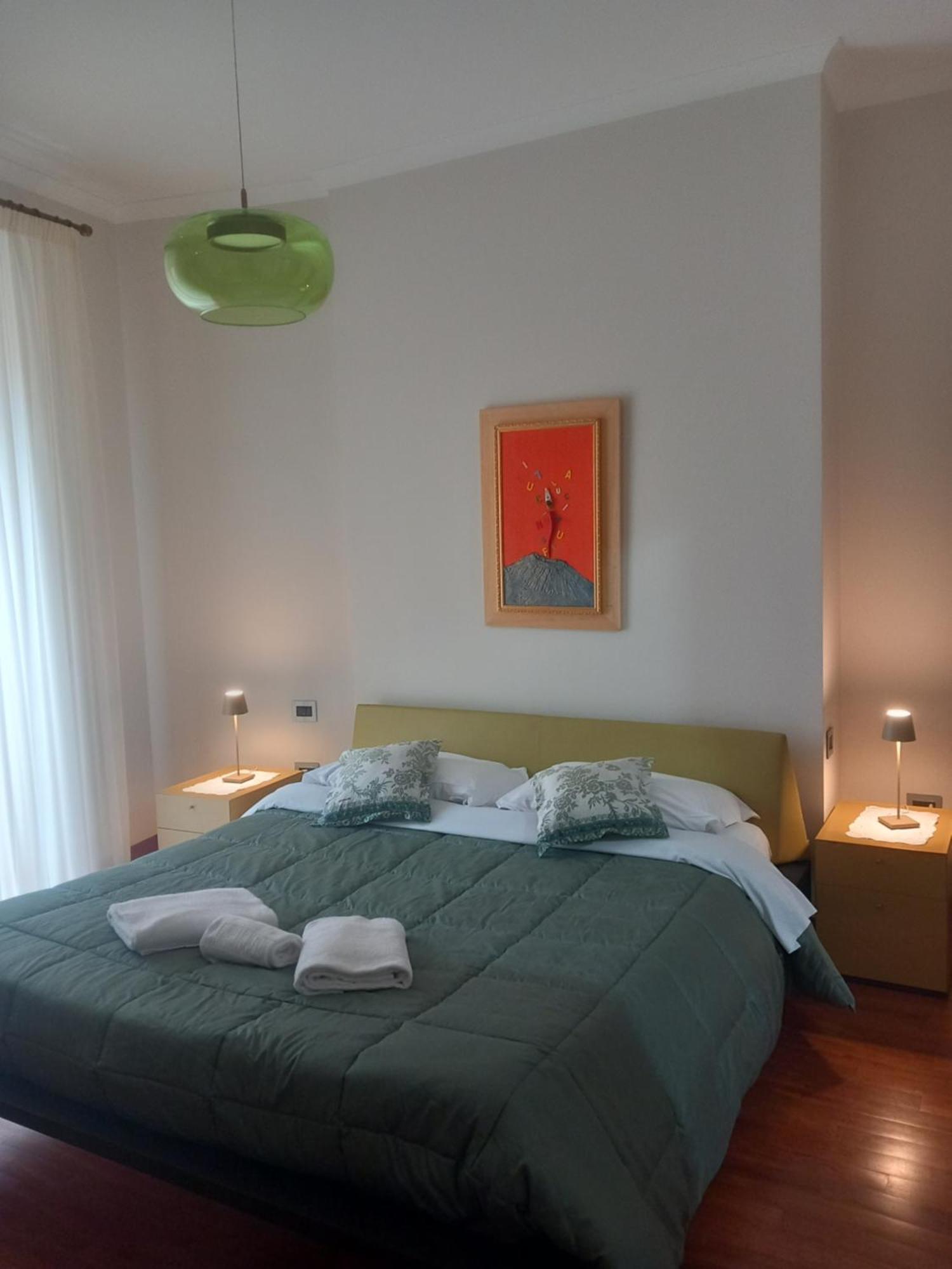 نابولي B&B Da Paola المظهر الخارجي الصورة